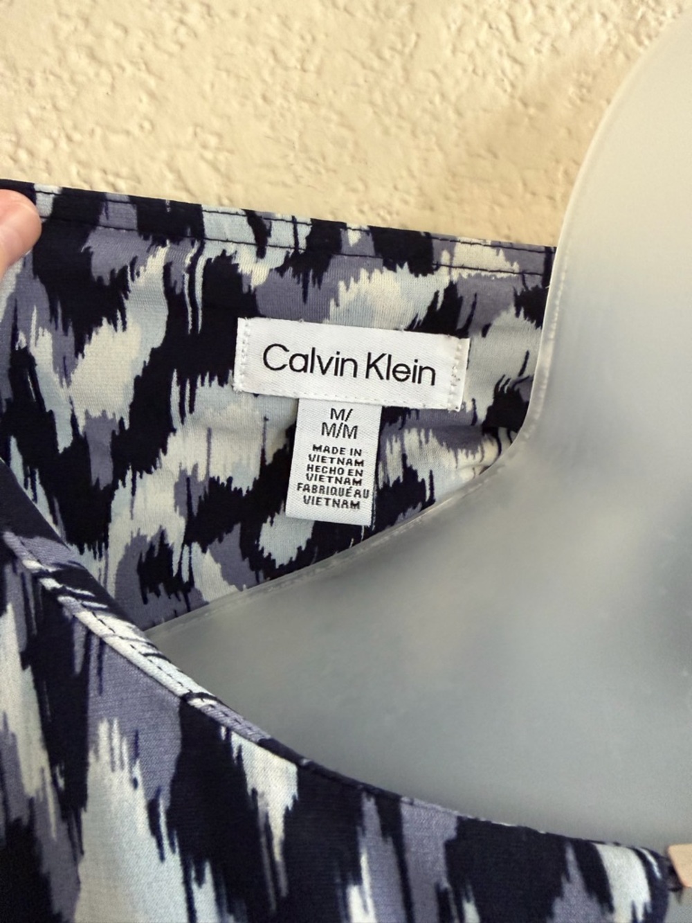 Calvin Klein Black, White and Gray Printed Sleeveless Top - Picture 4 of 4